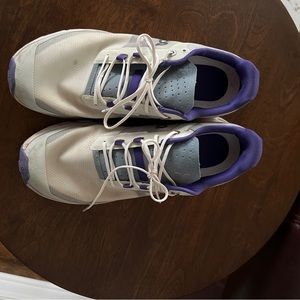 On Cloud Melion size 10